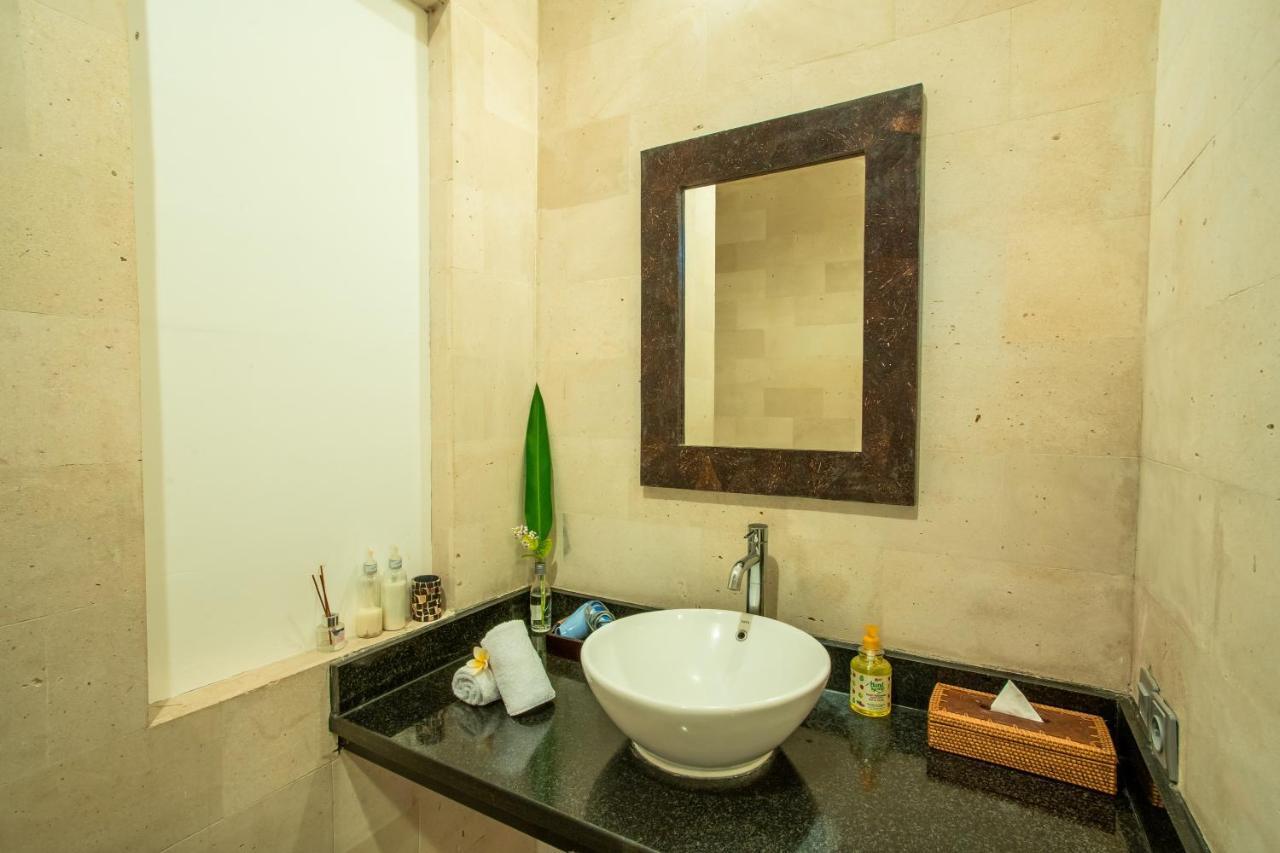 Villa Nadya Seminyak Eksteriør bilde